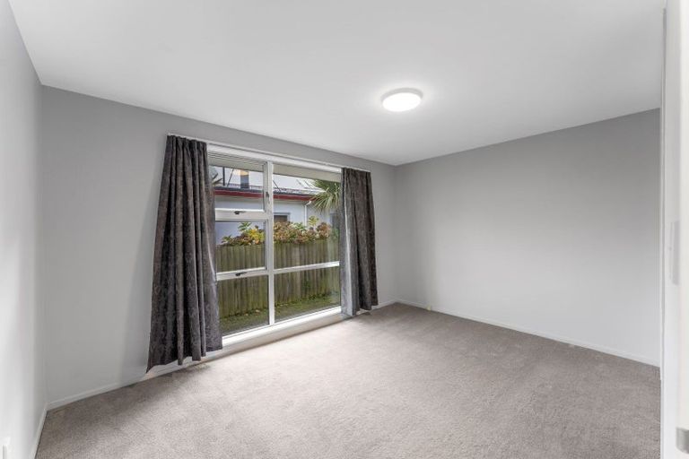 Photo of property in 1/407 Estuary Road, South New Brighton, Christchurch, 8062