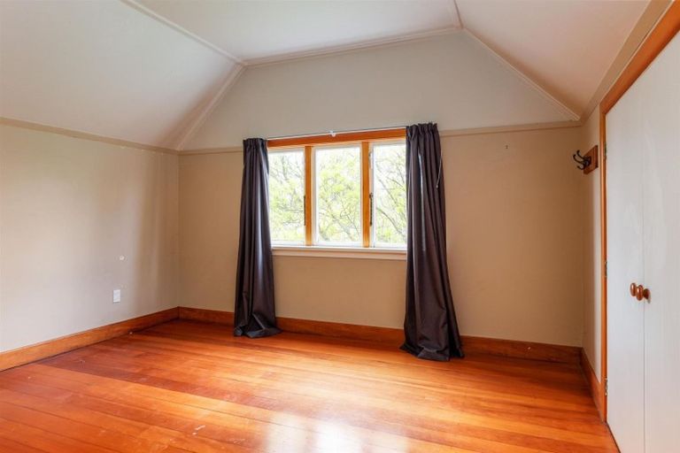 Photo of property in 1 Edward Street, Dannevirke, 4930