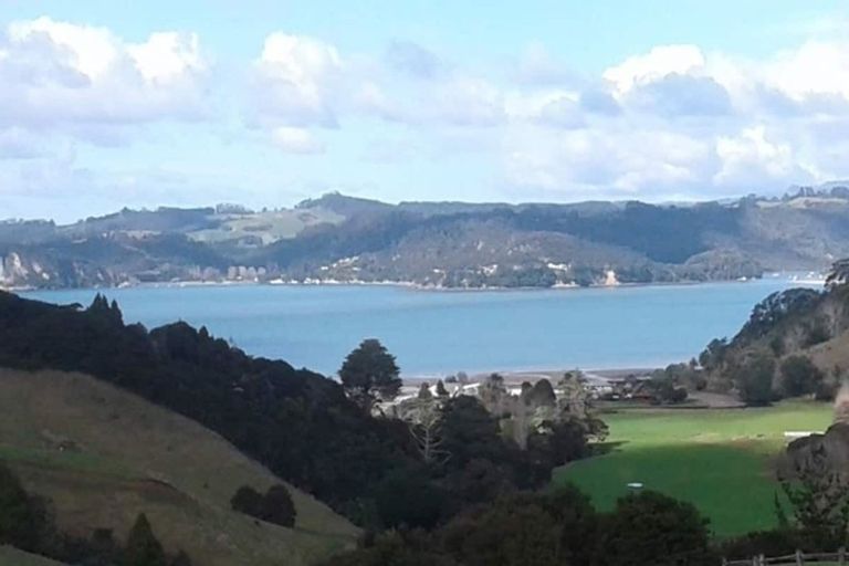 Photo of property in 4 Tironui Place, Whitianga, 3510