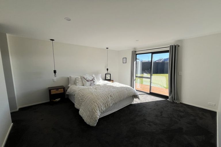 Photo of property in 5 Tahi Street, Albert Town, Wanaka, 9305