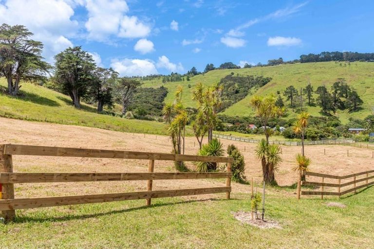 Photo of property in 21 Martin Road, Omapere, Kaikohe, 0473