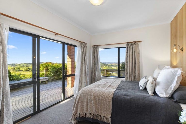 Photo of property in 118 Paparata Road, Bombay, 2675