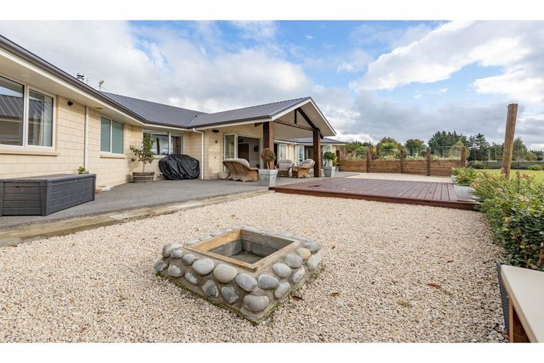 Photo of property in 2479 Tram Road, West Eyreton, Rangiora, 7475