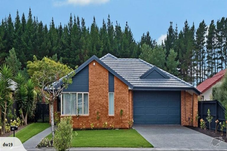Photo of property in 45 Forest Drive, Parklands, Christchurch, 8083
