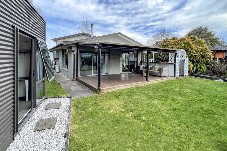 Photo of property in 180 Maidstone Road, Avonhead, Christchurch, 8042