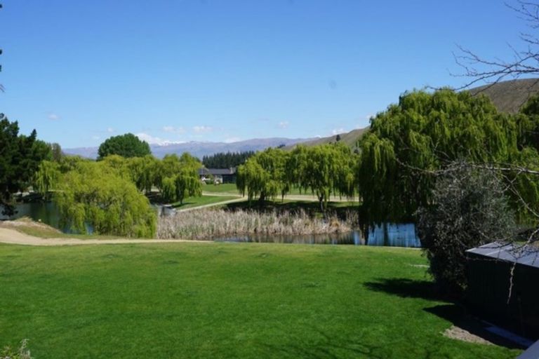 Photo of property in 28 Pisa Moorings Road, Mount Pisa, Cromwell, 9383