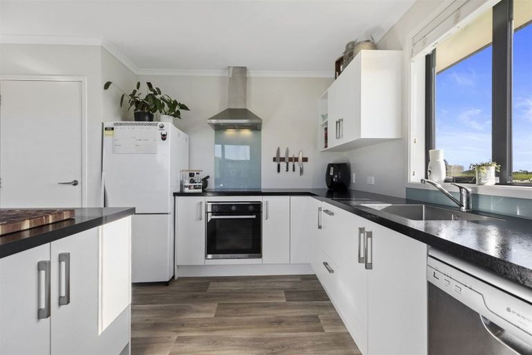 Photo of property in 10 Taumata Road, Pyes Pa, Tauranga, 3173