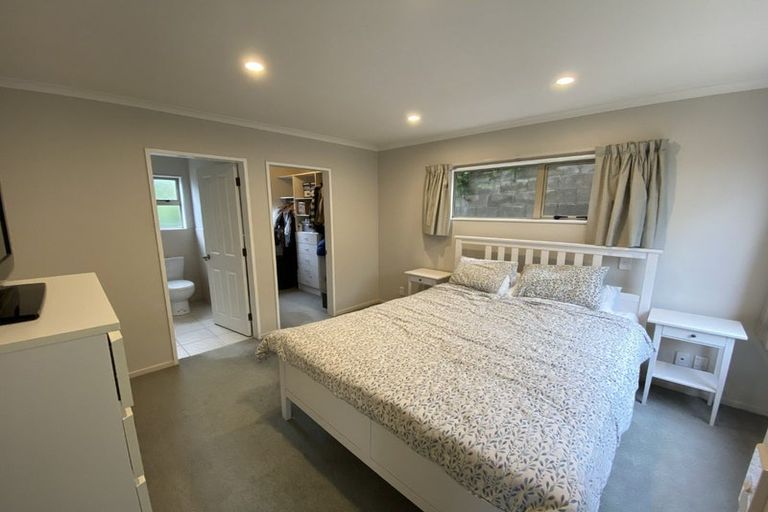 Photo of property in 11c Lerwick Terrace, Melrose, Wellington, 6023