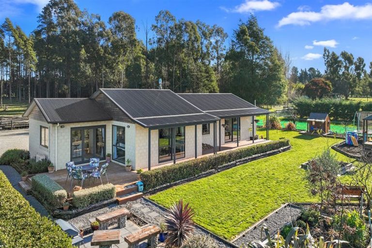 Photo of property in 114 Bruces Road, Sefton, Rangiora, 7477