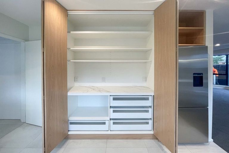 Photo of property in 8a Roa Road, Fendalton, Christchurch, 8041