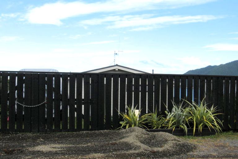 Photo of property in 247 Paku Drive, Tairua, 3508