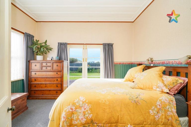 Photo of property in 22 Buckingham Street, Tokanui, 9884