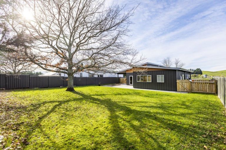Photo of property in 5 Arabella Way, Waipukurau, 4200