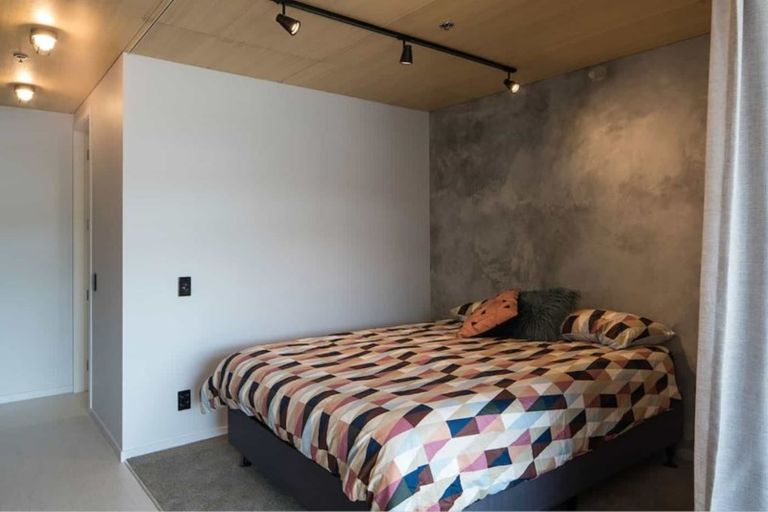 Photo of property in Vedado Apartments, 406/41 Hopper Street, Mount Cook, Wellington, 6011