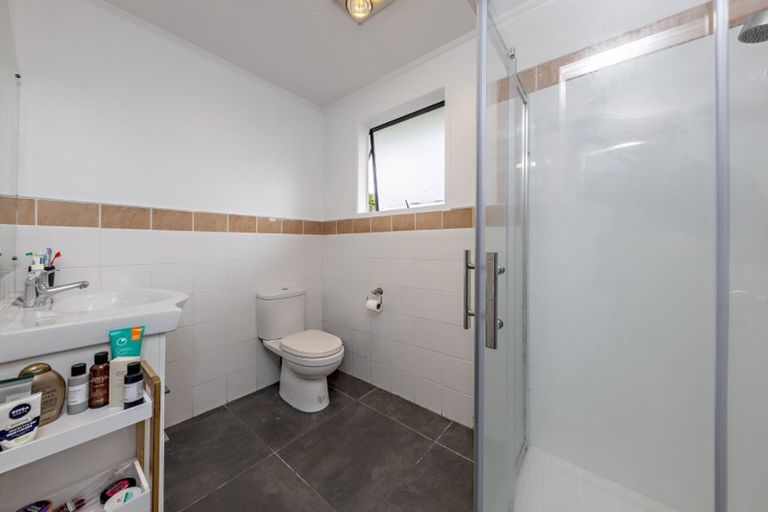 Photo of property in 38 Burundi Avenue, Clendon Park, Auckland, 2103