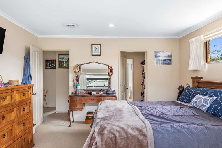 Photo of property in 47 Cholmondeley Crescent, Whitianga, 3510