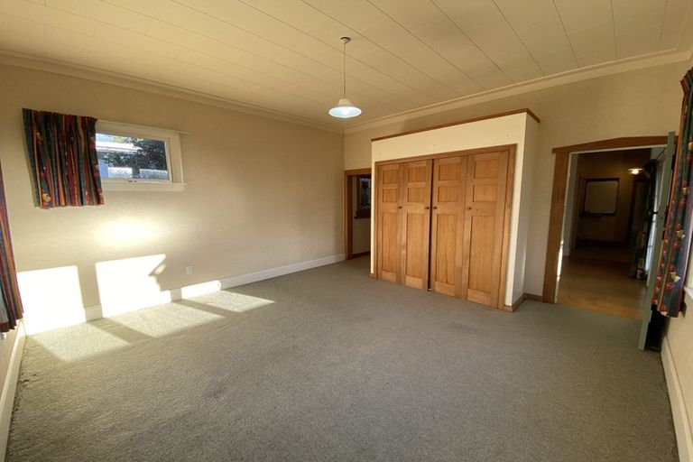 Photo of property in 15 Batt Street, West End, Palmerston North, 4410