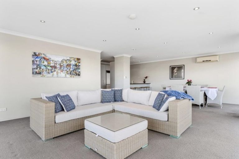 Photo of property in 8/898 Papamoa Beach Road, Papamoa Beach, Papamoa, 3118