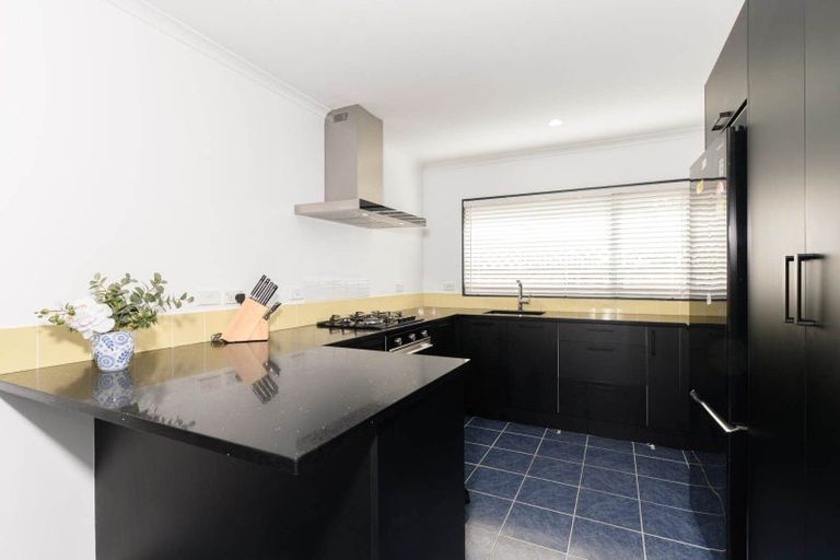 Photo of property in 275b Massey Road, Mangere East, Auckland, 2024