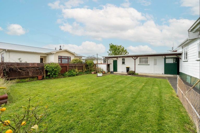 Photo of property in 2 Monckton Street, Feilding, 4702