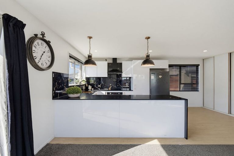 Photo of property in 1/94 Aldwins Road, Phillipstown, Christchurch, 8062