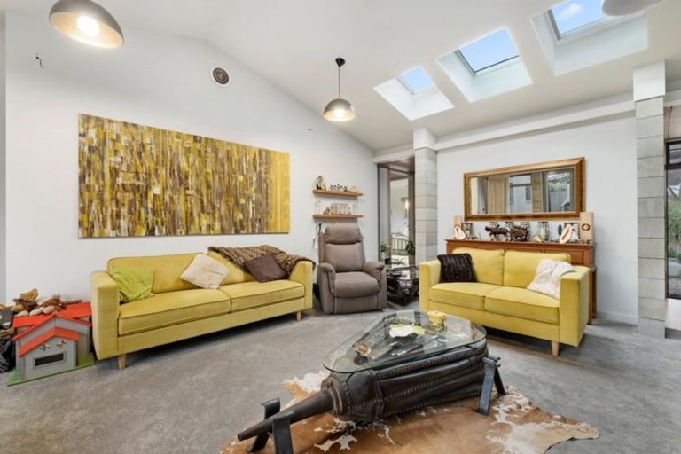 Photo of property in 293 Riverbank Road, Wanaka, 9382