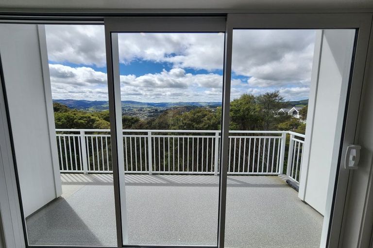 Photo of property in 14 Tai Lane, Whitby, Porirua, 5024