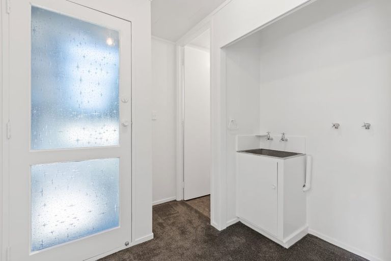 Photo of property in 6 Pukekohatu Street, Waitara, 4320