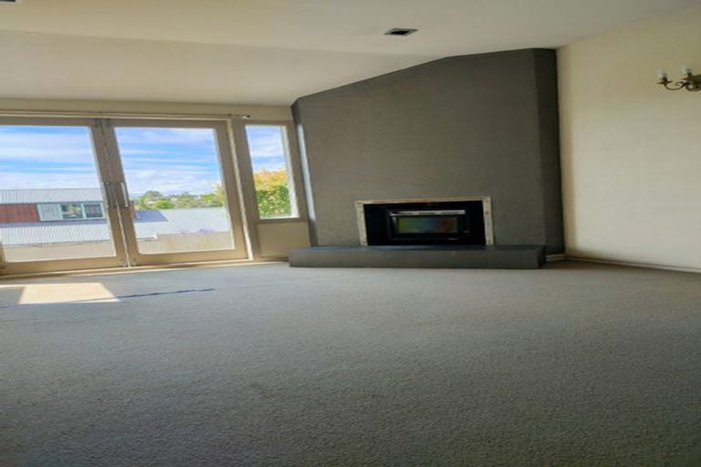 Photo of property in 7 Aberdeen Road, Castor Bay, Auckland, 0620