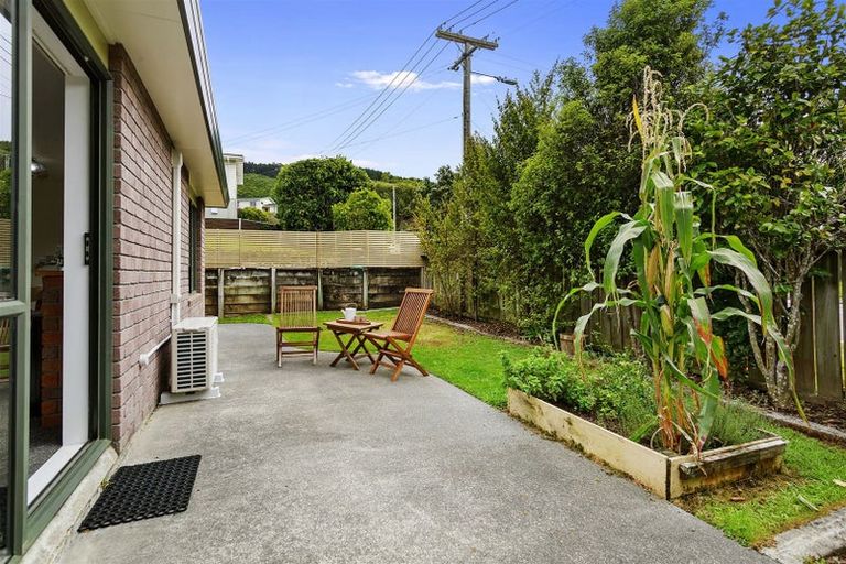 Photo of property in 73a Larsen Crescent, Tawa, Wellington, 5028