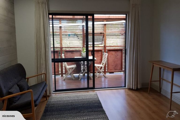 Photo of property in 19 Millstream Drive, Henderson, Auckland, 0610