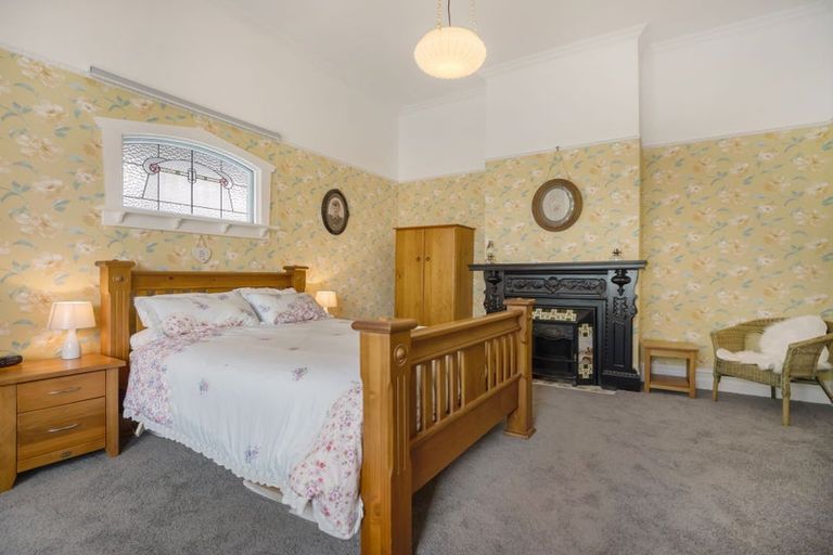 Photo of property in 19 Wharfe Street, South Hill, Oamaru, 9400