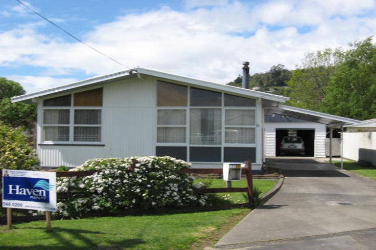 Photo of property in 11 Rotoiti Street, Tahunanui, Nelson, 7011