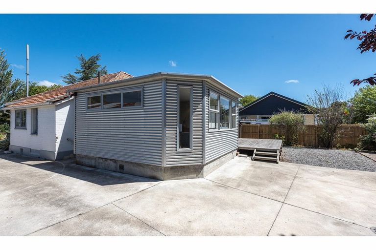 Photo of property in 593 Ferry Road, Woolston, Christchurch, 8023