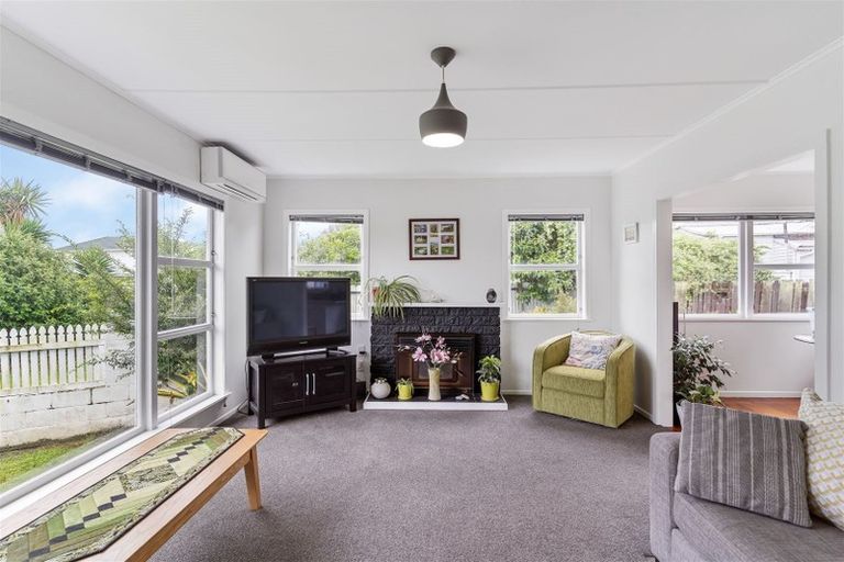 Photo of property in 1/15 Evans Place, Papakura, 2110