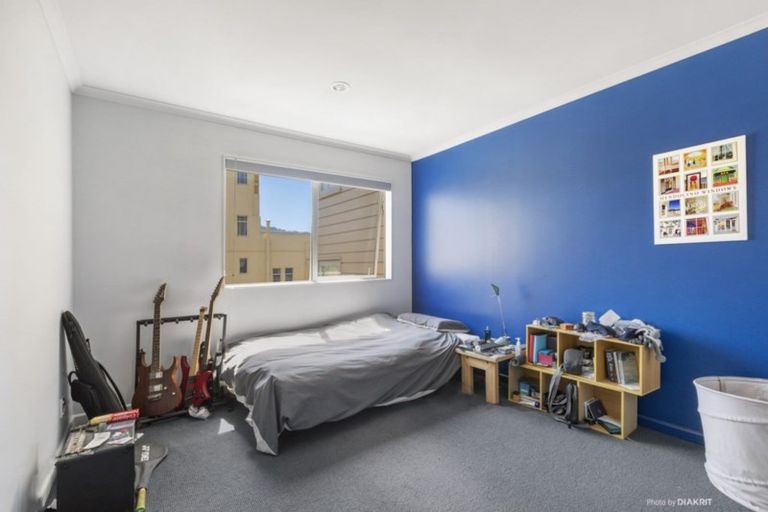 Photo of property in 16/15 Roxburgh Street, Mount Victoria, Wellington, 6011