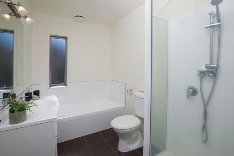 Photo of property in 30d Charlemont Street, Whitiora, Hamilton, 3200