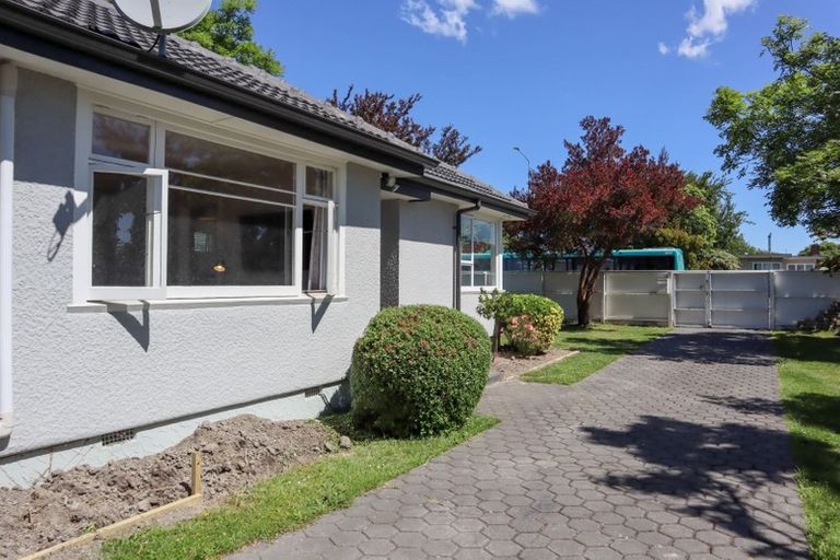 Photo of property in 170 Harewood Road, Papanui, Christchurch, 8053