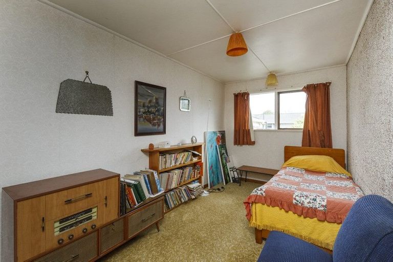 Photo of property in 44 Keeling Street, West End, Palmerston North, 4412