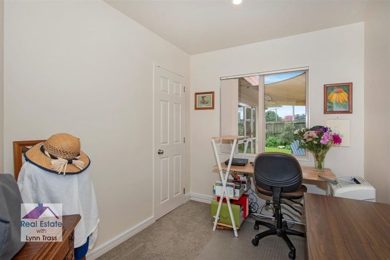 Photo of property in 76 Mains Avenue, Kensington, Whangarei, 0112