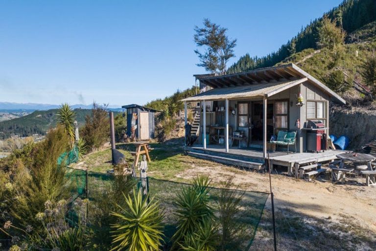 Photo of property in 990 Motueka River West Bank Road, Motueka Valley, Motueka, 7196