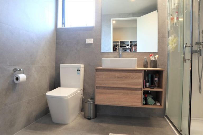 Photo of property in 2 Pitoitoi Drive, Riverhead, 0820