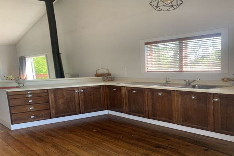 Photo of property in 1471 Masterton Castlepoint Road, Tauweru, Masterton, 5889