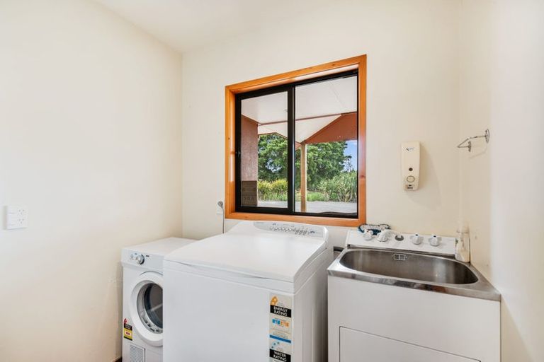 Photo of property in 30 Galliard Way, Kauri, 0185