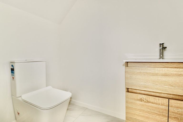 Photo of property in 9 Heketara Place, Papakura, 2110