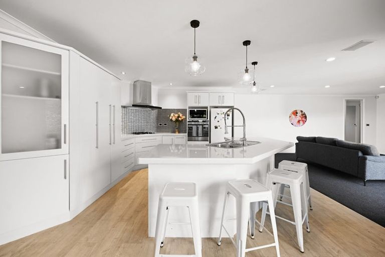 Photo of property in 16 Whistler Close, Rototuna North, Hamilton, 3210