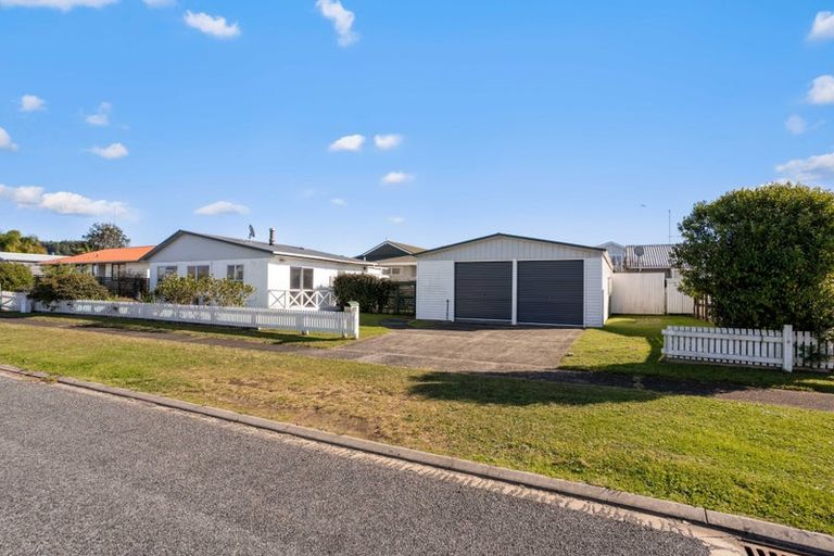 Photo of property in 101 Mark Street, Whangamata, 3620