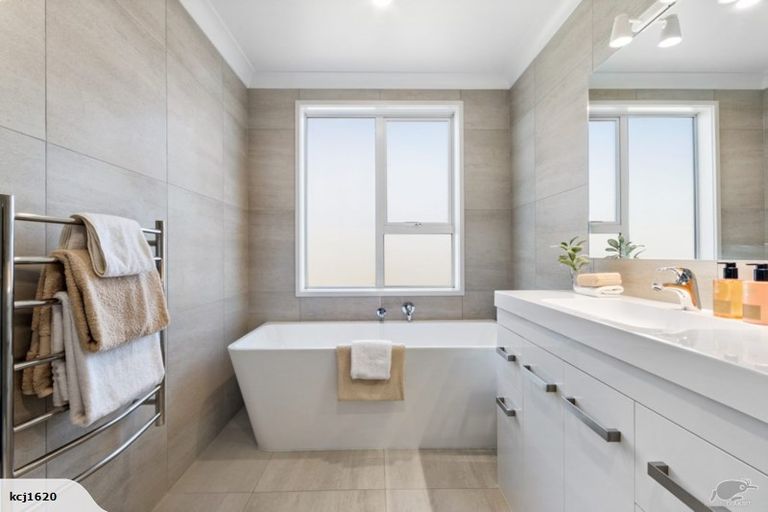 Photo of property in 7d Macks Road, Pokeno, 2471