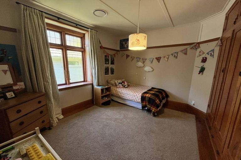 Photo of property in 9 Glen Road, Kelburn, Wellington, 6012