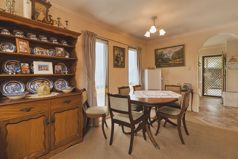 Photo of property in 339 Westminster Avenue, Tamatea, Napier, 4112